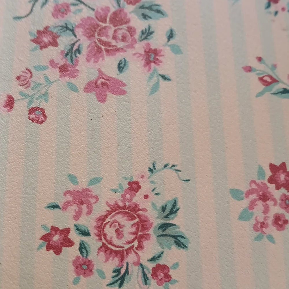 Round Floral Crossbody Bag Mint Pink Cottagecore Boutique NWOT - Picture 2 of 6